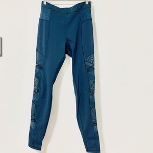 Lululemon High-Rise Luxtreme Legging (28”; size 8)